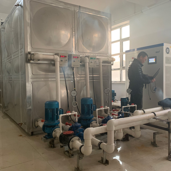 撫順化工廠1200㎡平電磁采暖工程